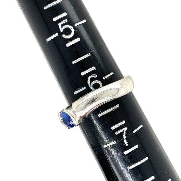 18k Sapphire Ring  - Picture 9 of 9